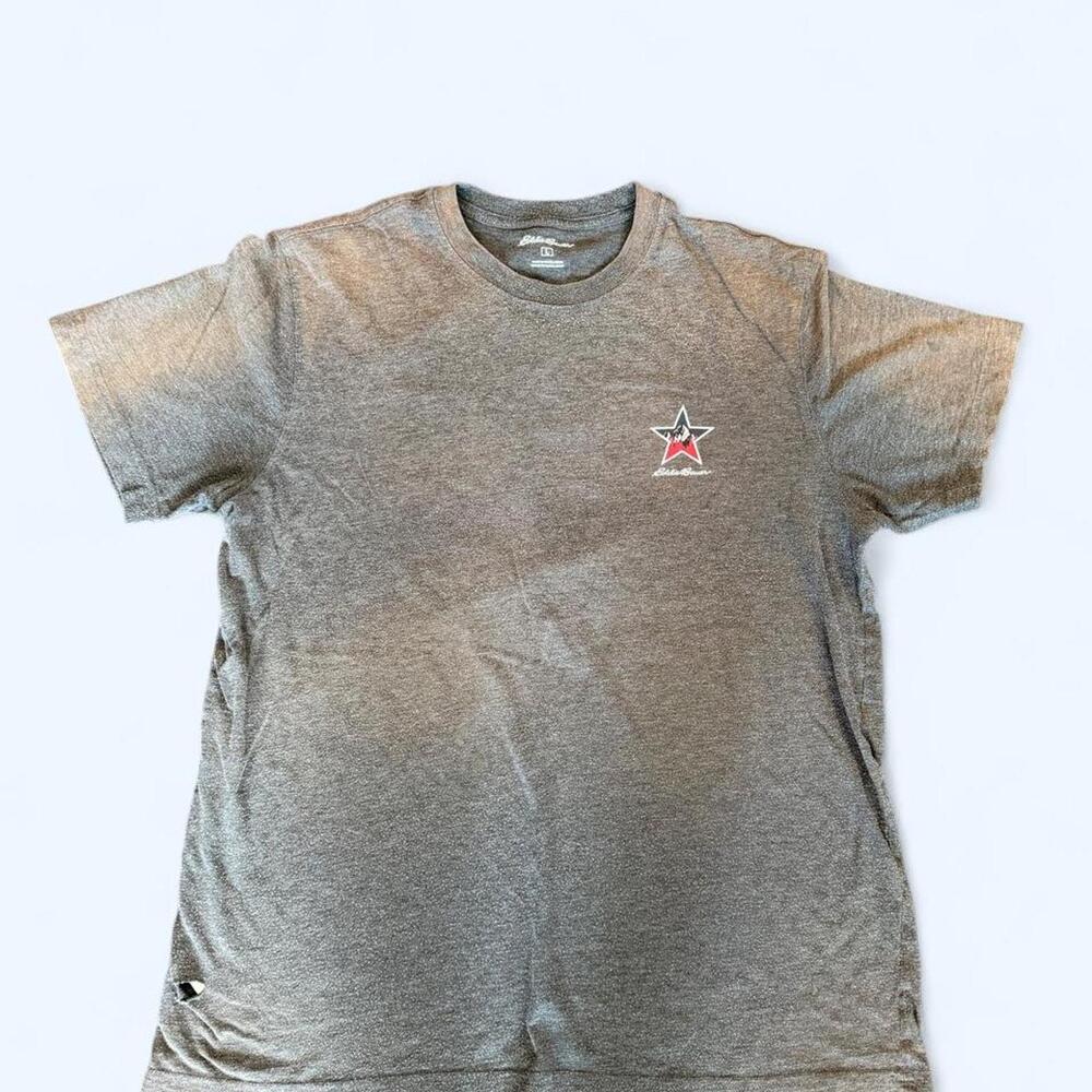 Eddie Bauer Mountain Graphic T-Shirt – Men’s Large